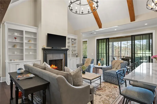 $1,295,685 | 109 Settlement Village Drive, Sunset, SC 29685