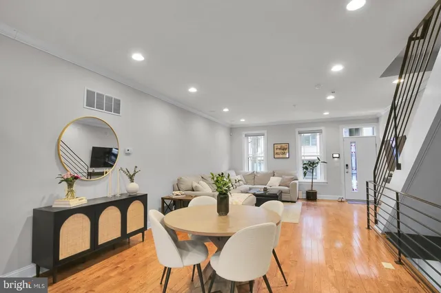 $4,095 | 1715 North Howard Street, Philadelphia, PA 19122