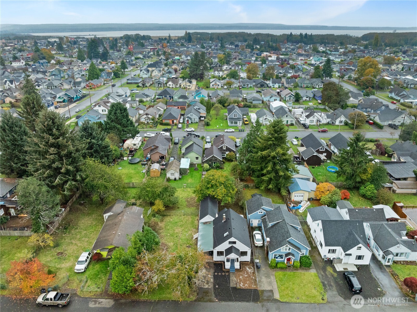 330 Wheeler Avenue Hoquiam, WA 98550 - Photo 28 of 34 an aerial view of multiple house