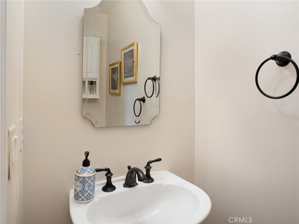 703 Main Street, Unit 2 El Segundo, CA 90245 - Photo 10 of 24