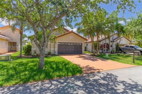 $599,900 | 17676 Southwest 6th Court, Pembroke Pines, FL 33029