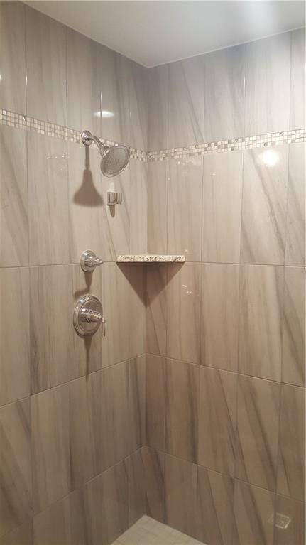 234 Pond Road Latrobe, PA 15650 - Photo 12 of 25 Master bath- Shower