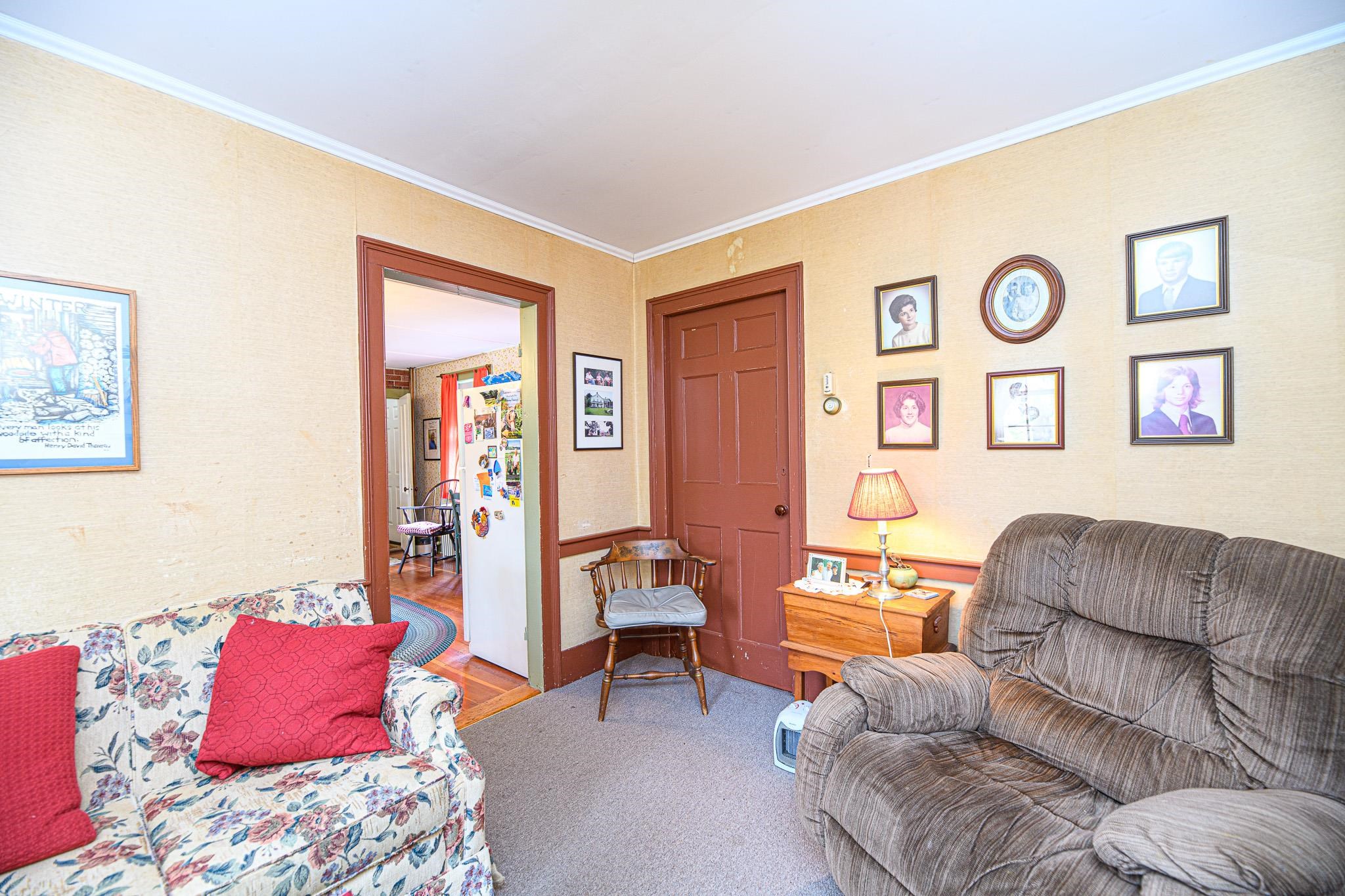 11 Brewer Road Kensington, NH 03833 - Photo 4 of 39