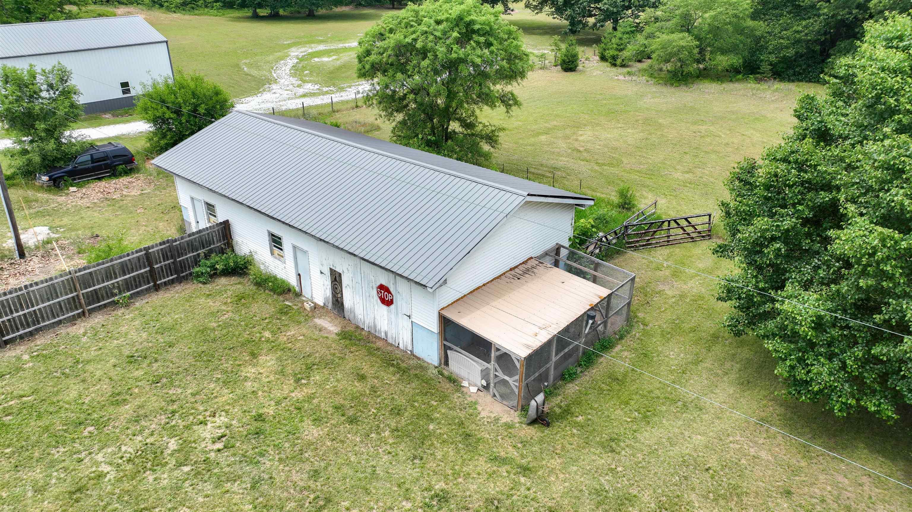 2660 South Toto Road North Judson, IN 46366 - Photo 23 of 29