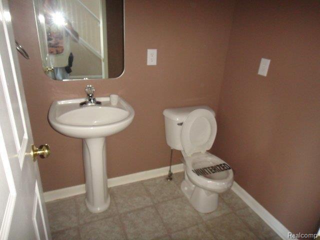 5215 North Belsay Road Flint, MI 48506 - Photo 5 of 25 DSC03741.JPG