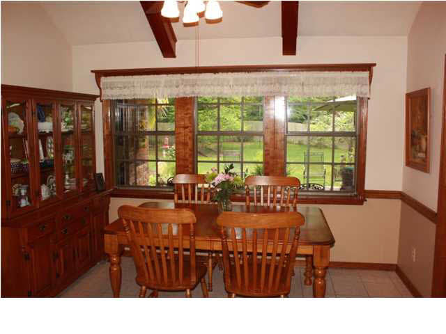 181 Blackmon Road Jackson, MS 39272 - Photo 13 of 25 Breakfast Area