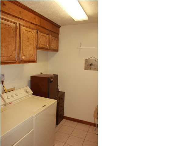 181 Blackmon Road Jackson, MS 39272 - Photo 15 of 25 Laundry Room
