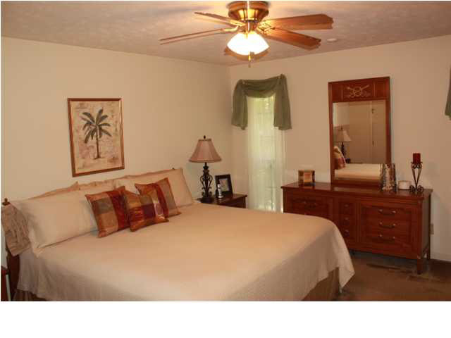 181 Blackmon Road Jackson, MS 39272 - Photo 17 of 25 Master Suite