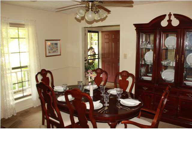 181 Blackmon Road Jackson, MS 39272 - Photo 6 of 25 Dining Area