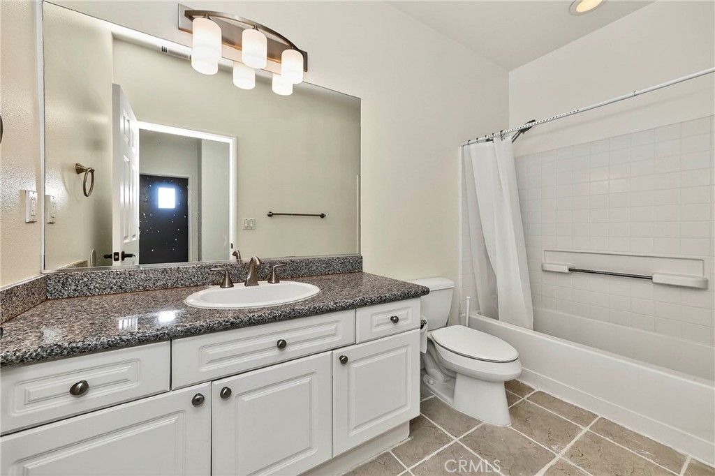 24005 Los Codona Avenue Torrance, CA 90505 - Photo 14 of 28