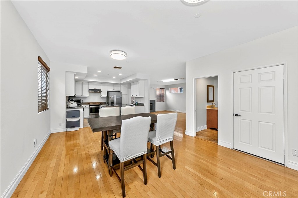 24005 Los Codona Avenue Torrance, CA 90505 - Photo 5 of 28