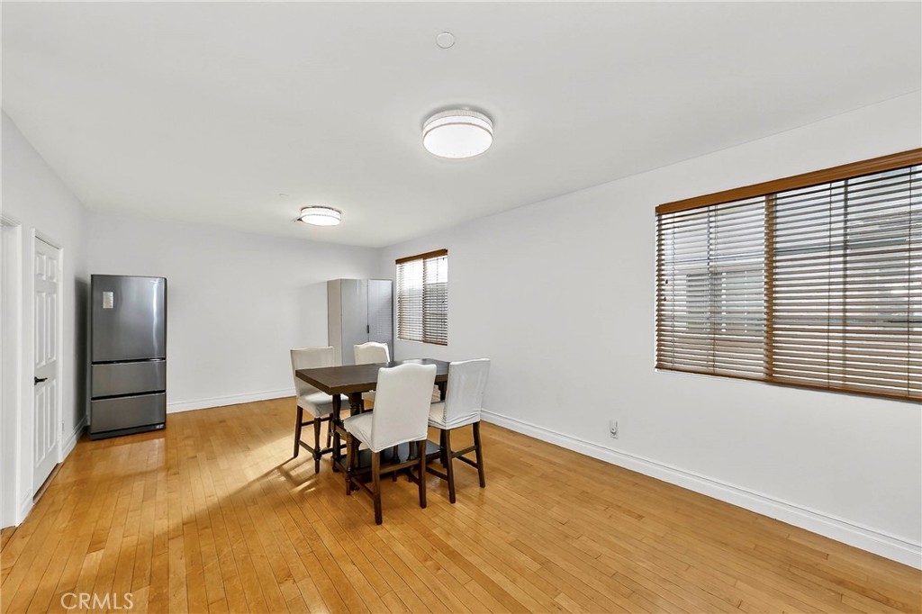 24005 Los Codona Avenue Torrance, CA 90505 - Photo 8 of 28