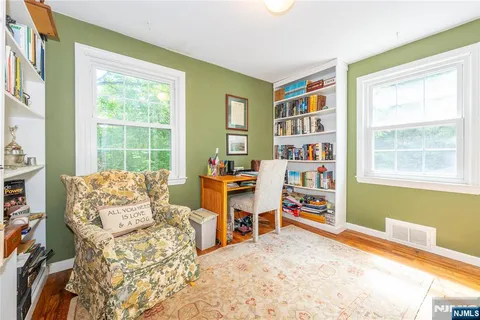 $610,000 | 33 Glenview Drive, West Orange, NJ 07052