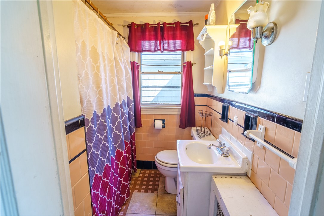 48 Buttonwoods Avenue Warwick, RI 02886 - Photo 18 of 22