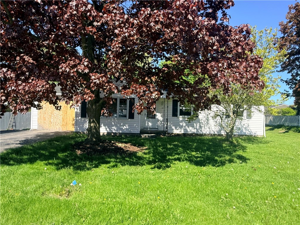 12 Gannett Road Farmington, NY 14425 - Photo 2 of 27