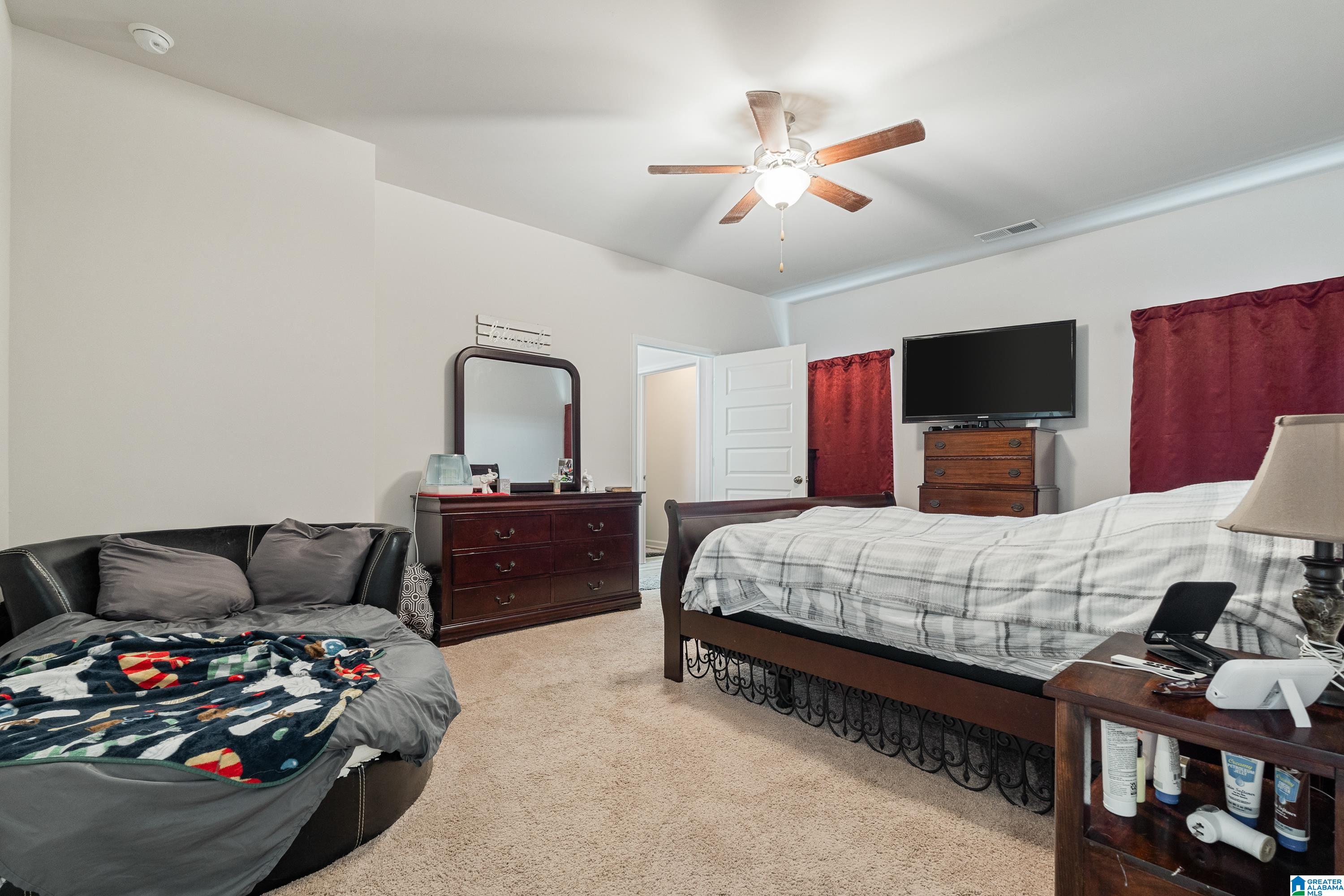 555 Ridge Circle Odenville, AL 35120 - Photo 18 of 29 Gallery Image 18