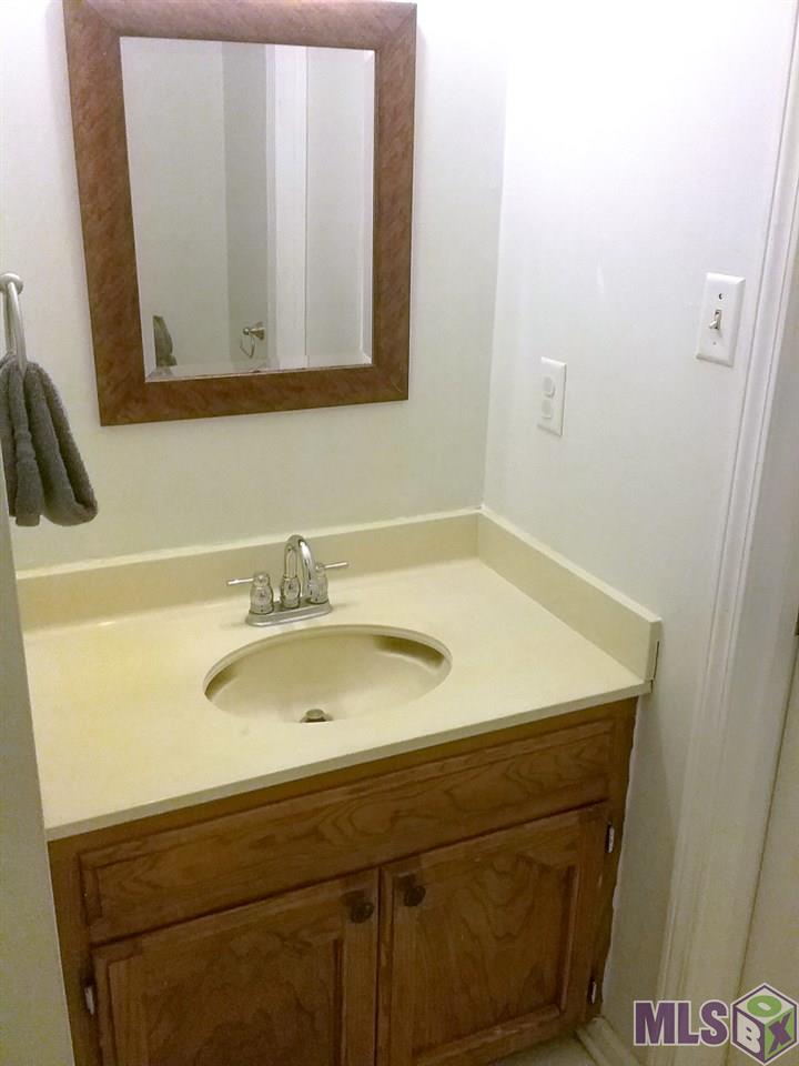 8091 Bayou Fountain Avenue Baton Rouge, LA 70820 - Photo 13 of 21