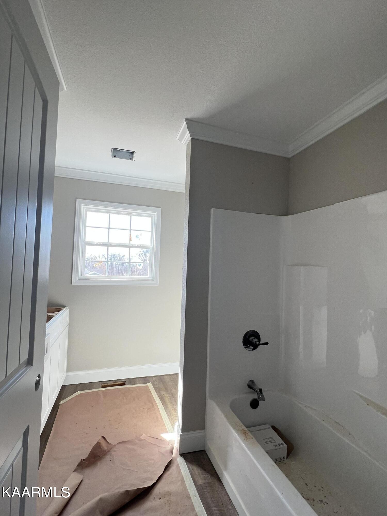 151 Timber Ridge Drive Madisonville, TN 37354 - Photo 13 of 25 Guest Bath