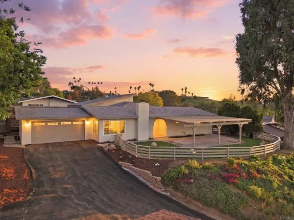 $1,049,900 | 12306 Gay Rio Drive, Lakeside, CA 92040