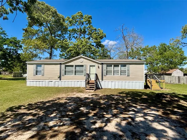 $1,375 | 11739 East Old Oak Trail, Willis, TX 77378