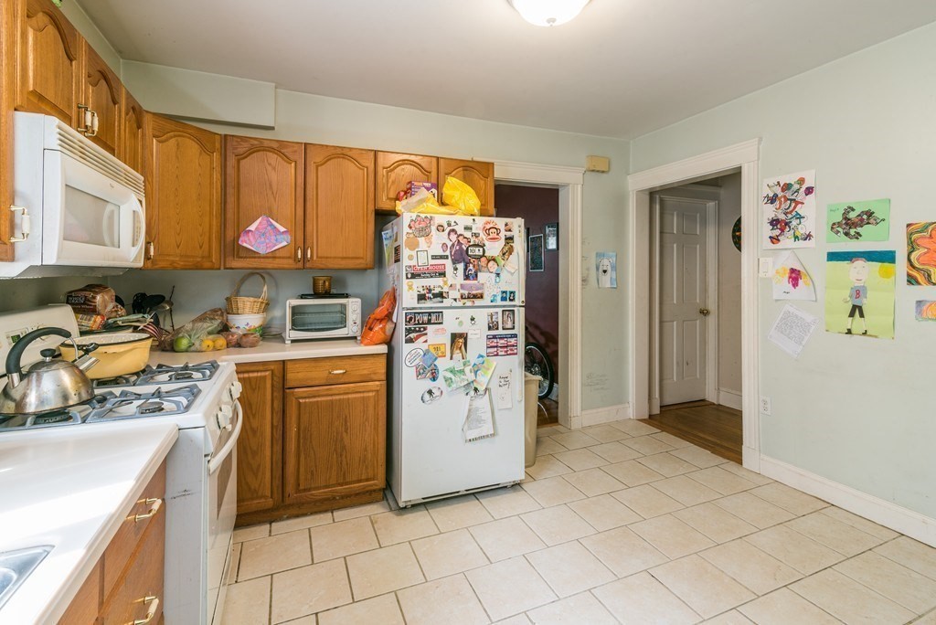 71 Manthorne Road, Unit 1 Boston, MA 02132 - Photo 4 of 10