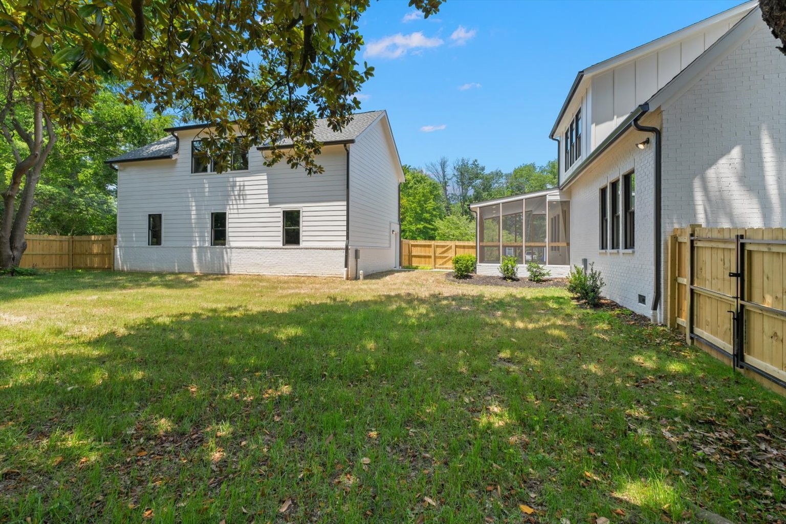 813 Hillsboro Road Franklin, TN 37064 - Photo 70 of 79 a house view with a sitting space and garden