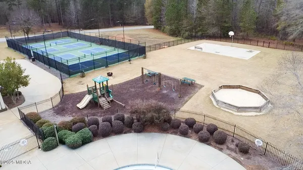 $798,000 | 205 Chastain Drive, Forsyth, GA 31029