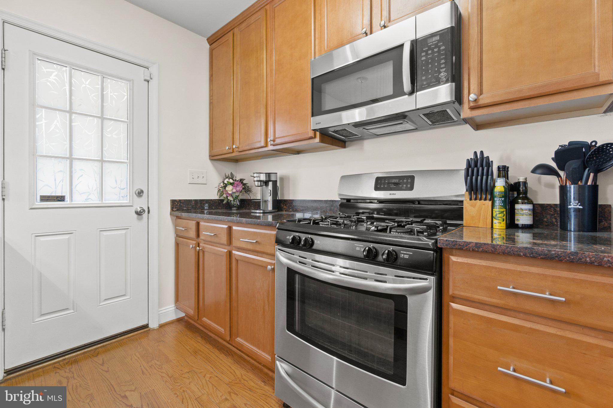 1621 R Street Southeast Washington, DC 20020 - Photo 6 of 21 Gallery Image 6