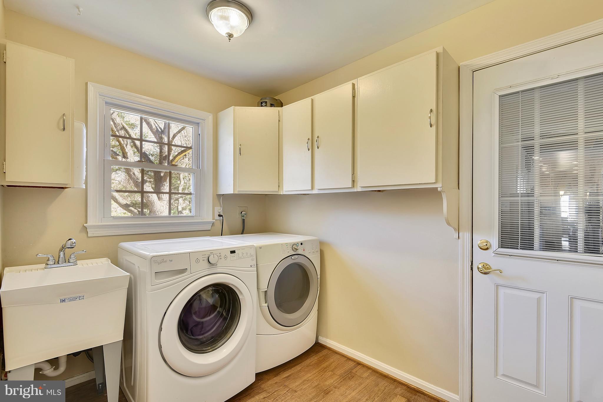 15901 Green Meadow Road North Potomac, MD 20878 - Photo 13 of 30 Mud Room