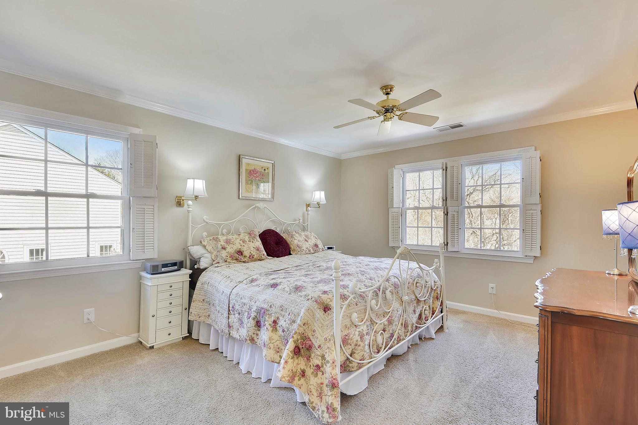 15901 Green Meadow Road North Potomac, MD 20878 - Photo 15 of 30 Master Bedroom with Separate Sitting Room