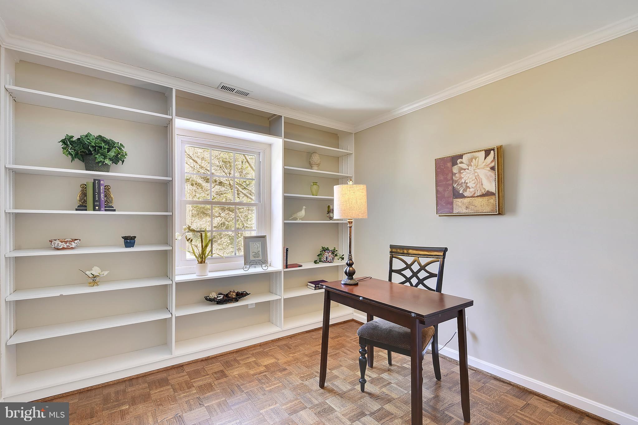 15901 Green Meadow Road North Potomac, MD 20878 - Photo 16 of 30 Master Bedroom Sitting Room/Office