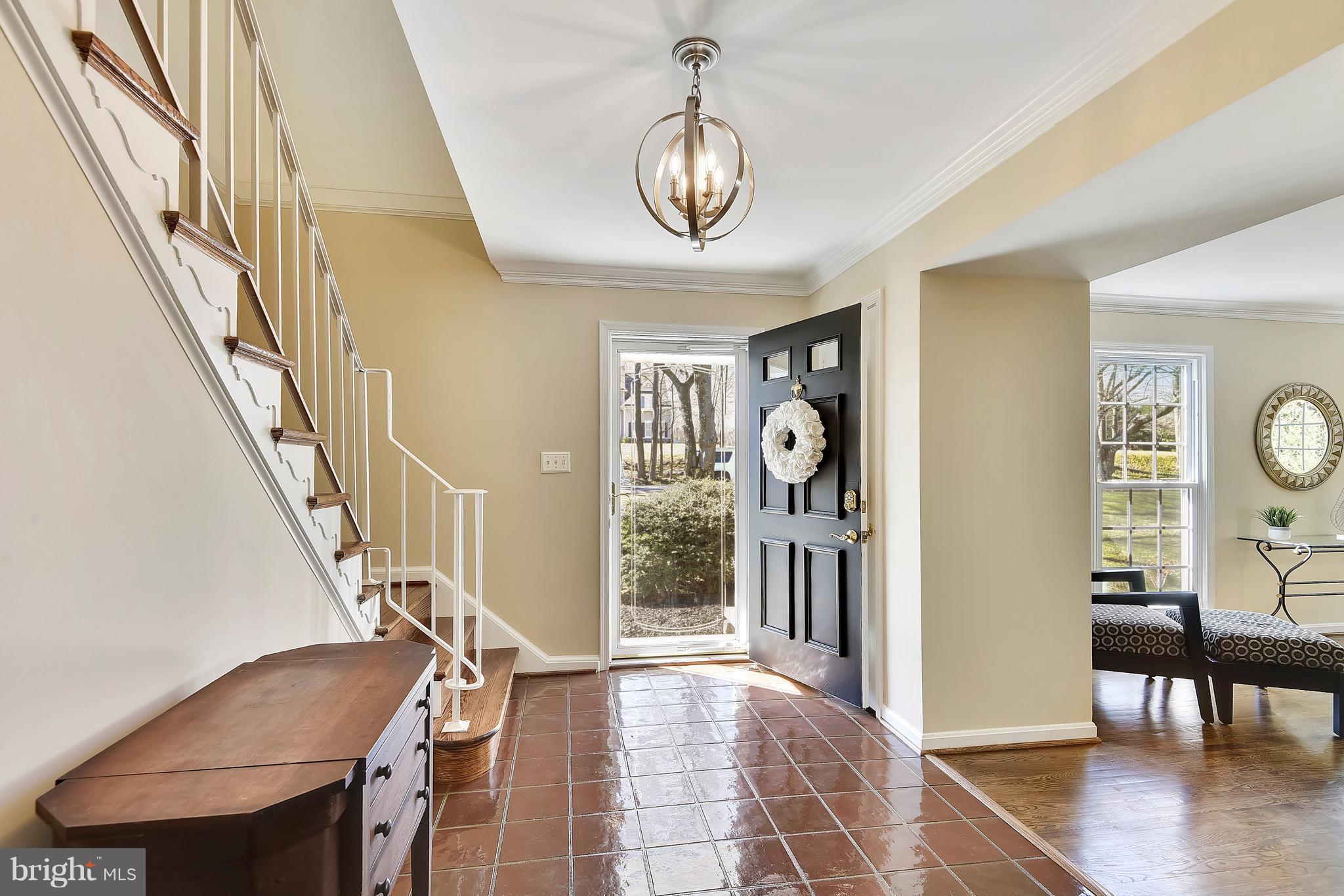 15901 Green Meadow Road North Potomac, MD 20878 - Photo 3 of 30 Open Foyer