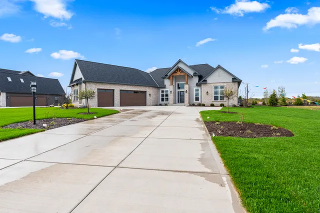 $1,579,900 | 4725 Westridge Drive, Brookfield, WI 53045