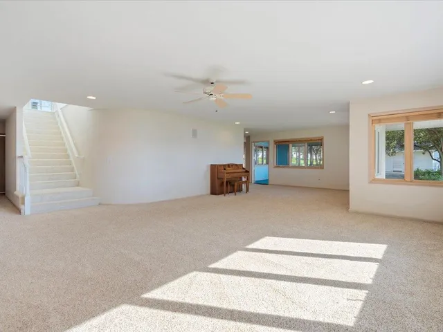 $1,600,000 | 402 2nd Street Southeast, Crosby, MN 56441