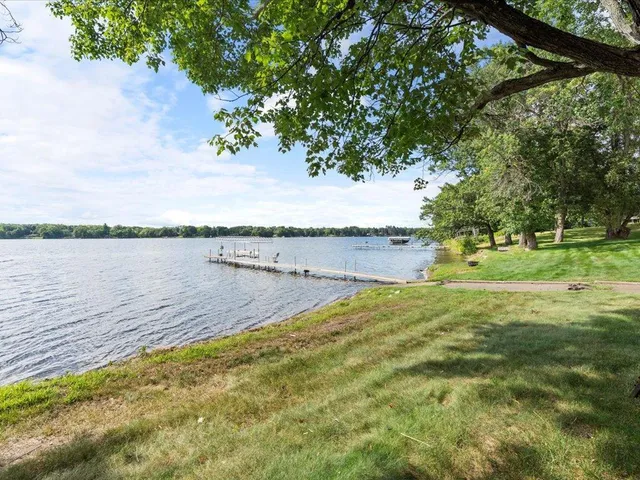 $1,600,000 | 402 2nd Street Southeast, Crosby, MN 56441