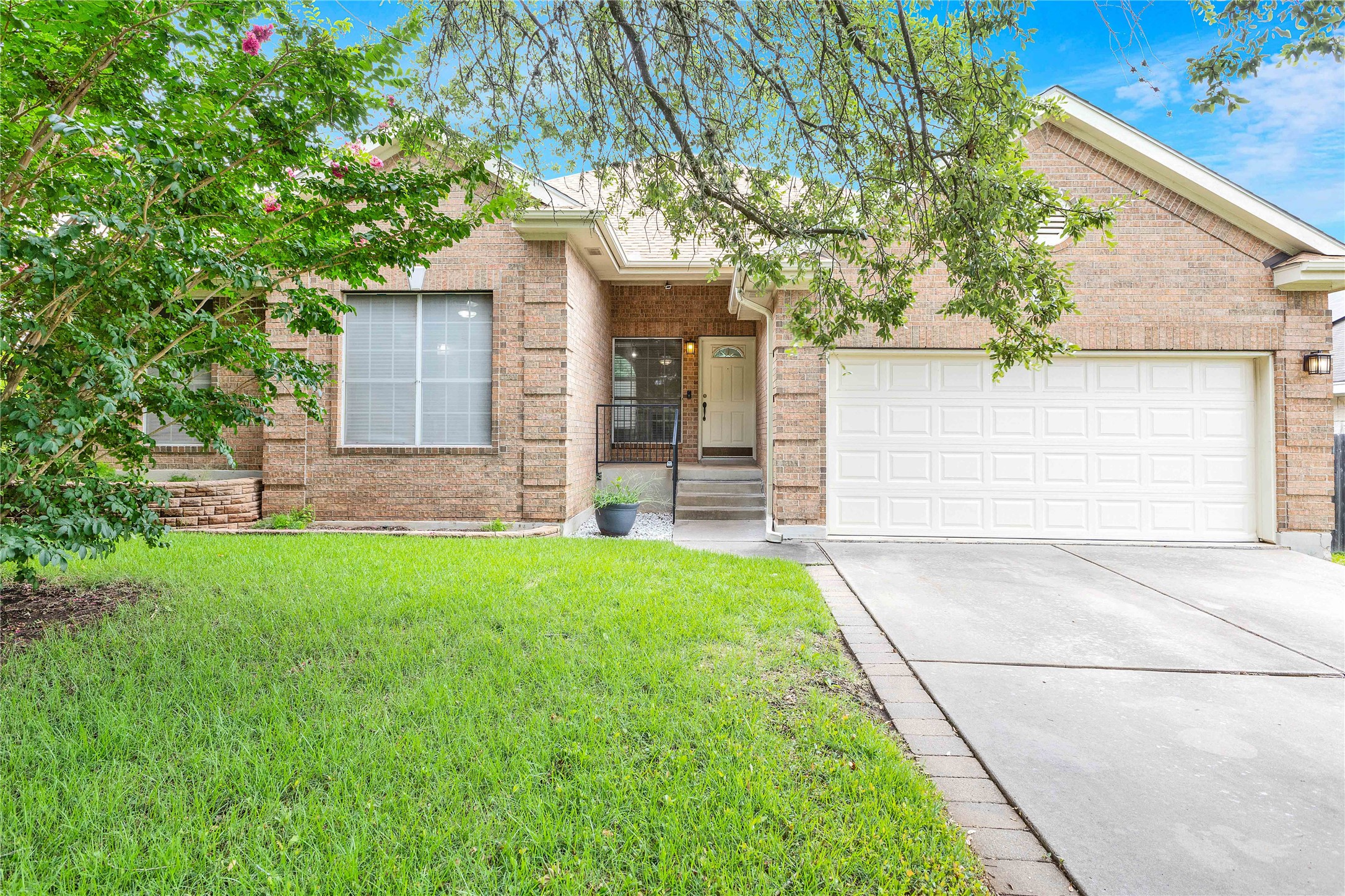 6412 Convict Hill Road Austin, TX 78749 - Photo 1 of 12