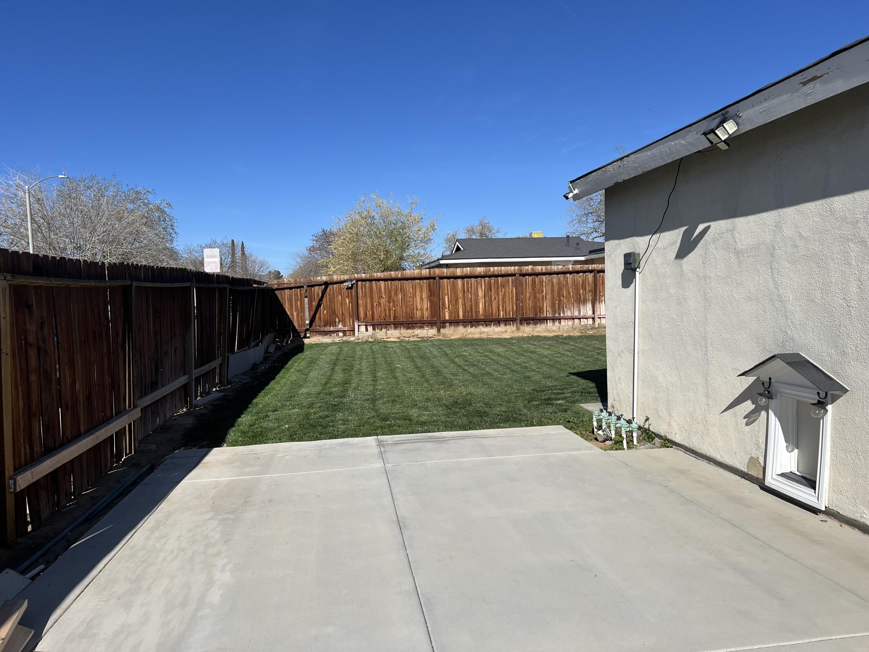 42901 Alexo Drive Lancaster, CA 93536 - Photo 7 of 21 IMG_8878