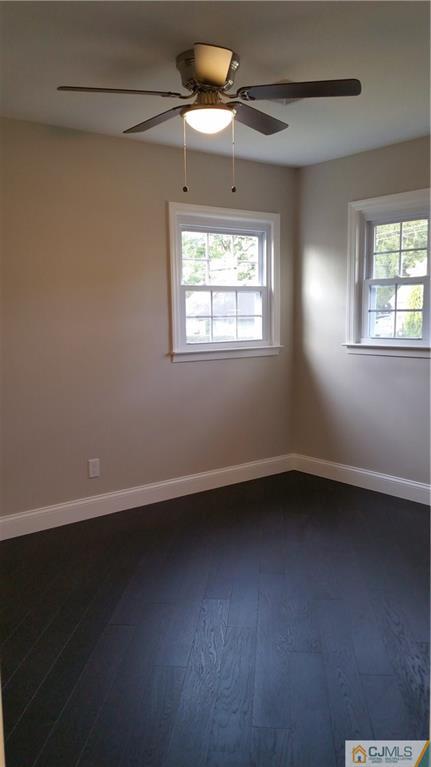 10 Richmond Road Edison, NJ 08817 - Photo 11 of 12 an empty room with a window