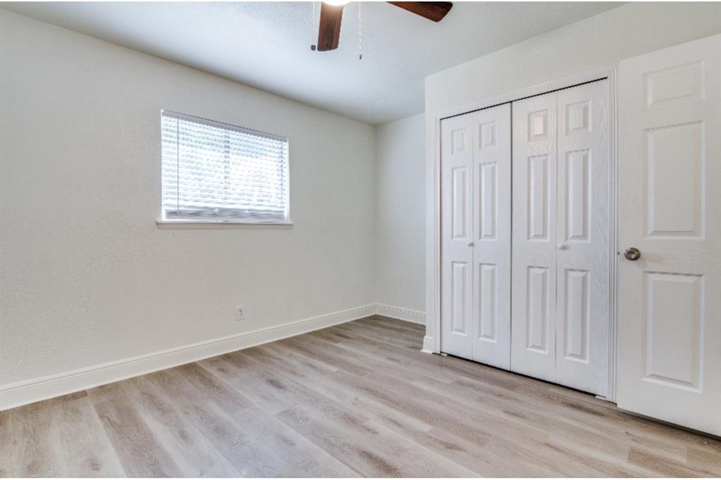5913 Maple Lane Rowlett, TX 75089 - Photo 8 of 11