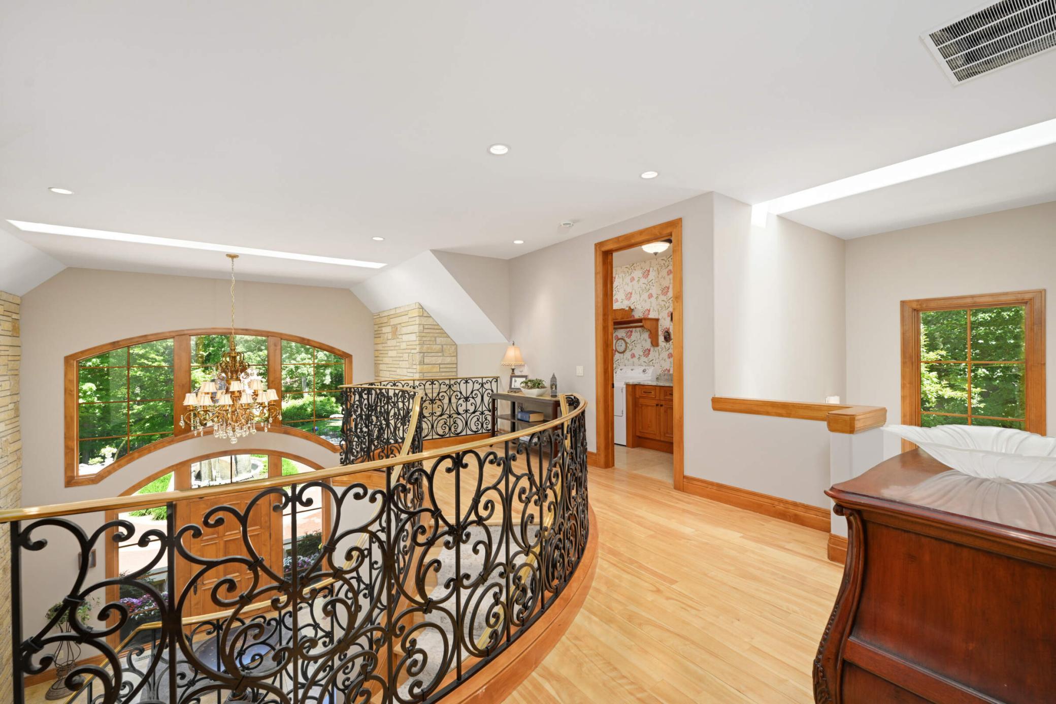 621 Ferndale Road West Wayzata, MN 55391 - Photo 26 of 95 Gallery Image 26