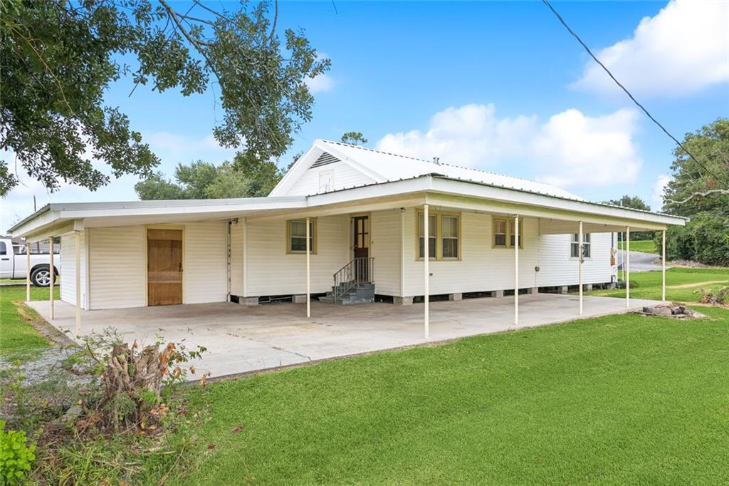 15733 River Road Hahnville, LA 70057 - Photo 2 of 14