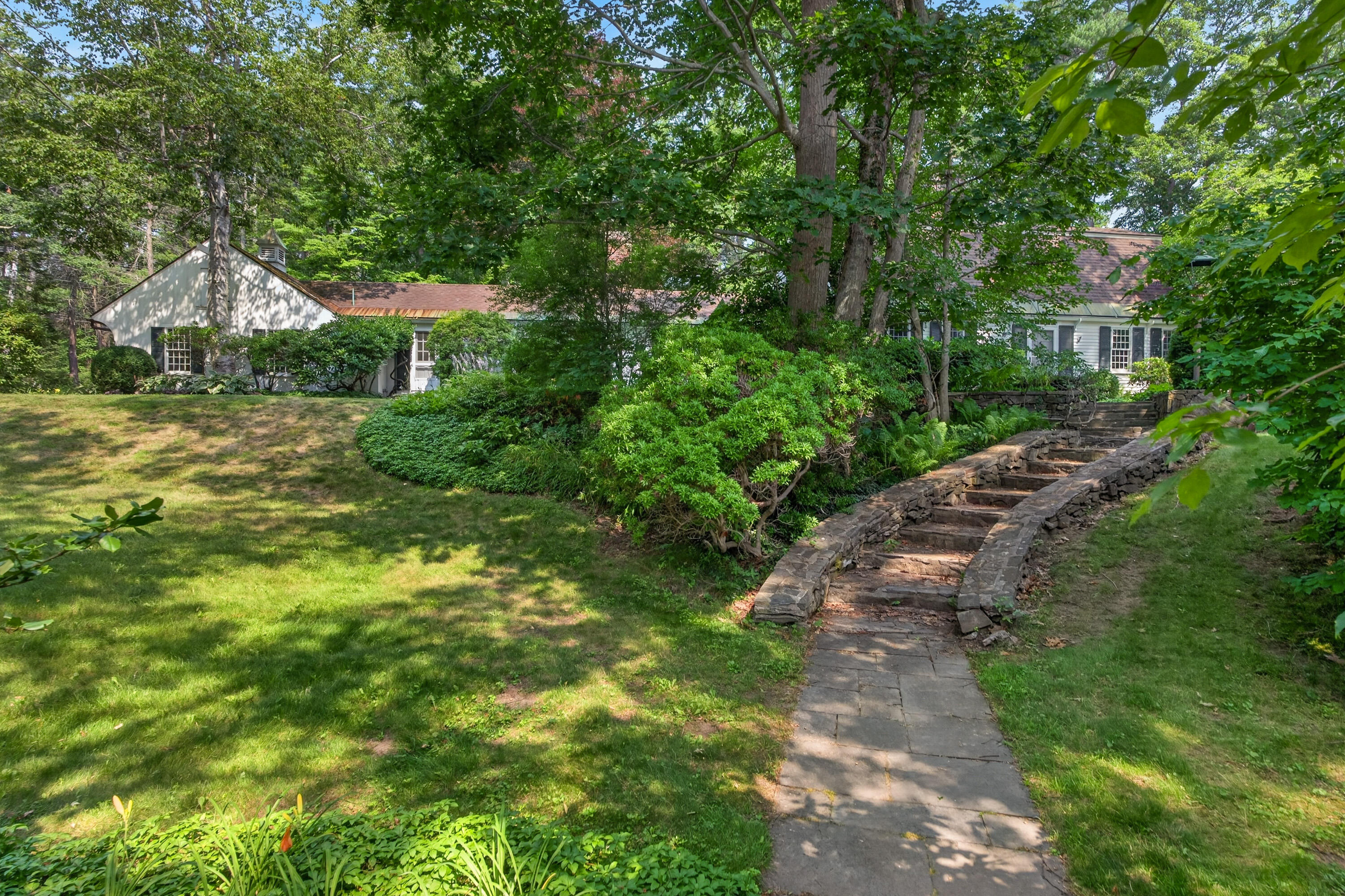 1062 Shore Road Cape Elizabeth, ME 04107 - Photo 39 of 49 15_1062 Shore Rd_Morneau Studios