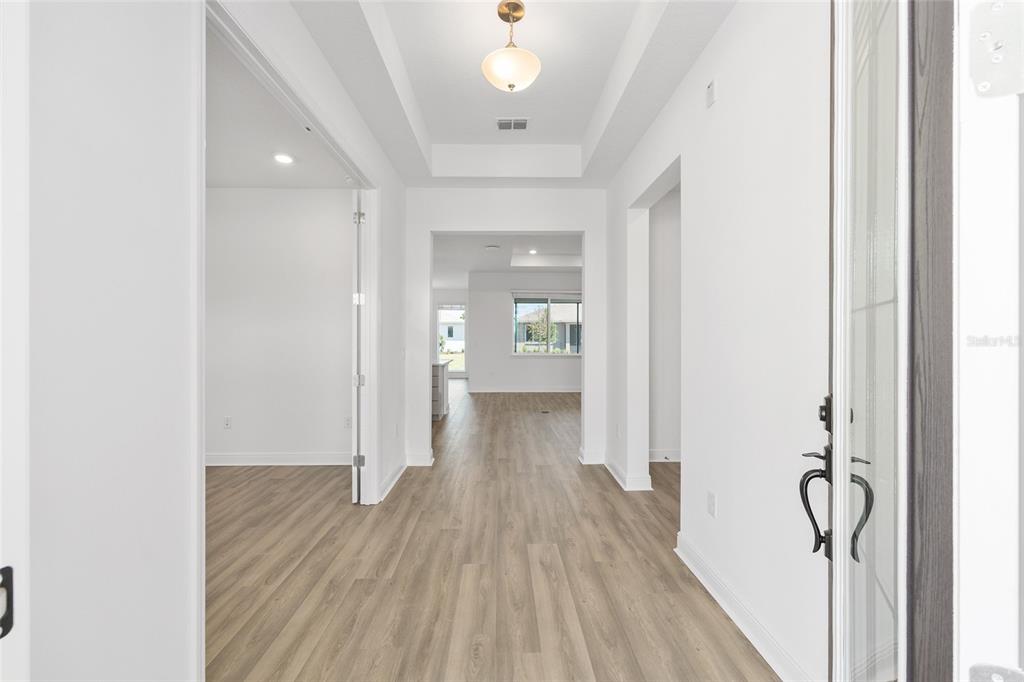 10211 Southwest 82nd Place Road Ocala, FL 34481 - Photo 6 of 37 Gallery Image 6