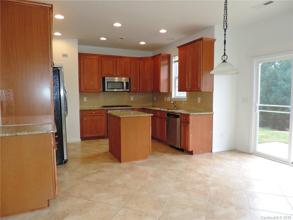6510 Del Rio Road Charlotte, NC 28277 - Photo 5 of 19 Gallery Image 5