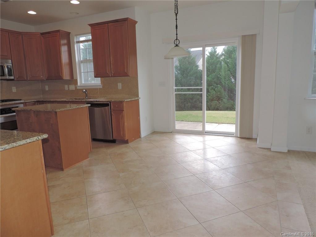 6510 Del Rio Road Charlotte, NC 28277 - Photo 6 of 19 Gallery Image 6