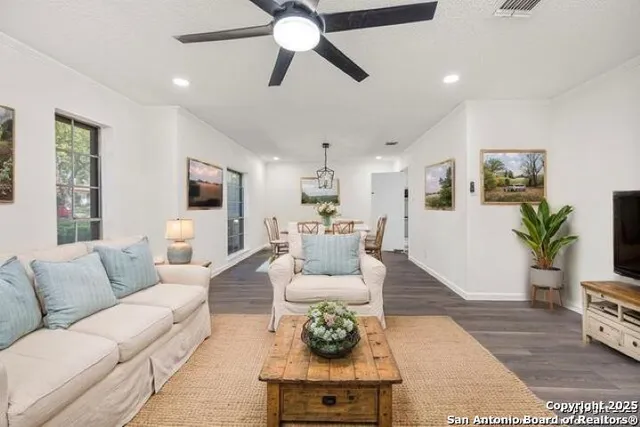 $369,000 | 3442 Wimbledon Drive, Schertz, TX 78108