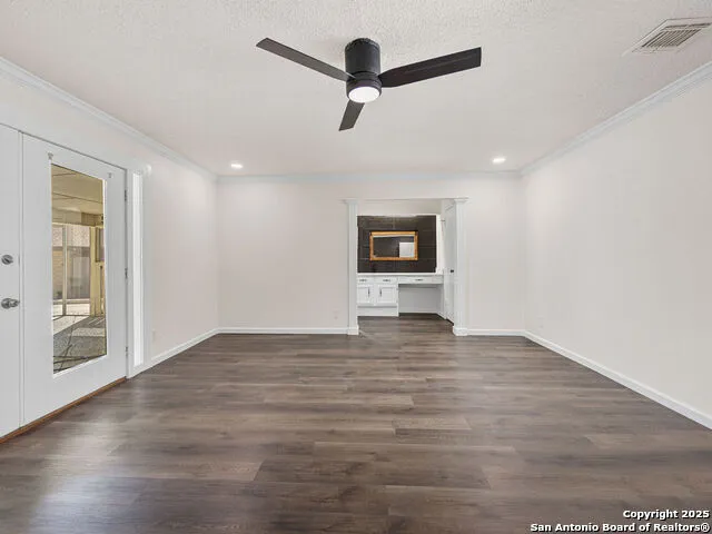 $369,000 | 3442 Wimbledon Drive, Schertz, TX 78108