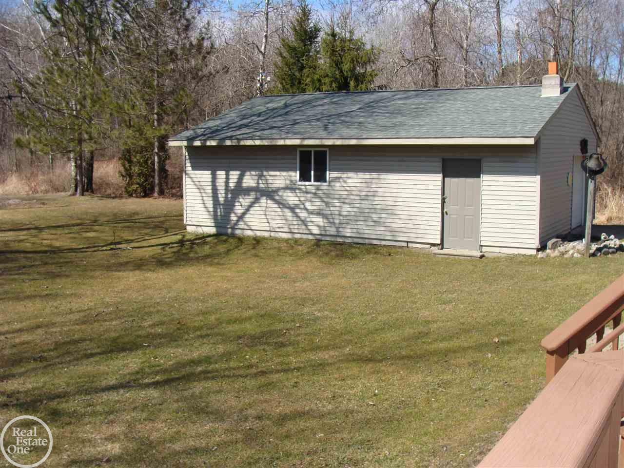 2115 Ditty Road Smiths Creek, MI 48074 - Photo 11 of 52 31315355-10.JPG