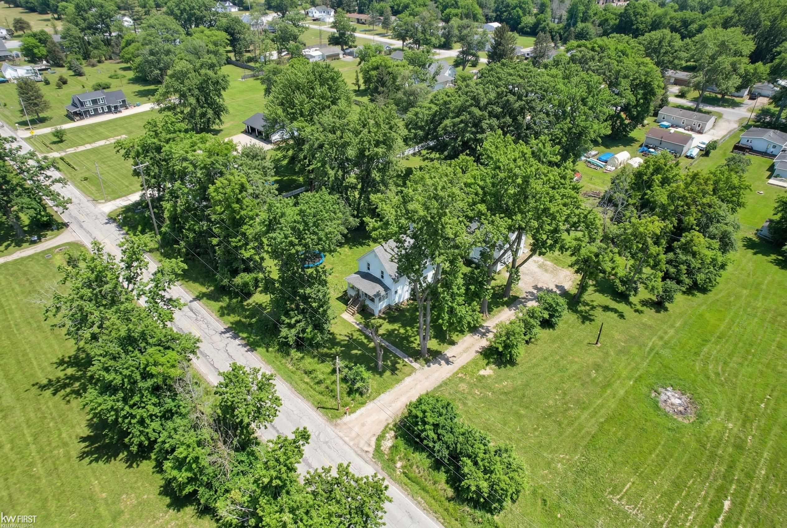 7440 Neff Road Mount Morris, MI 48458 - Photo 5 of 34