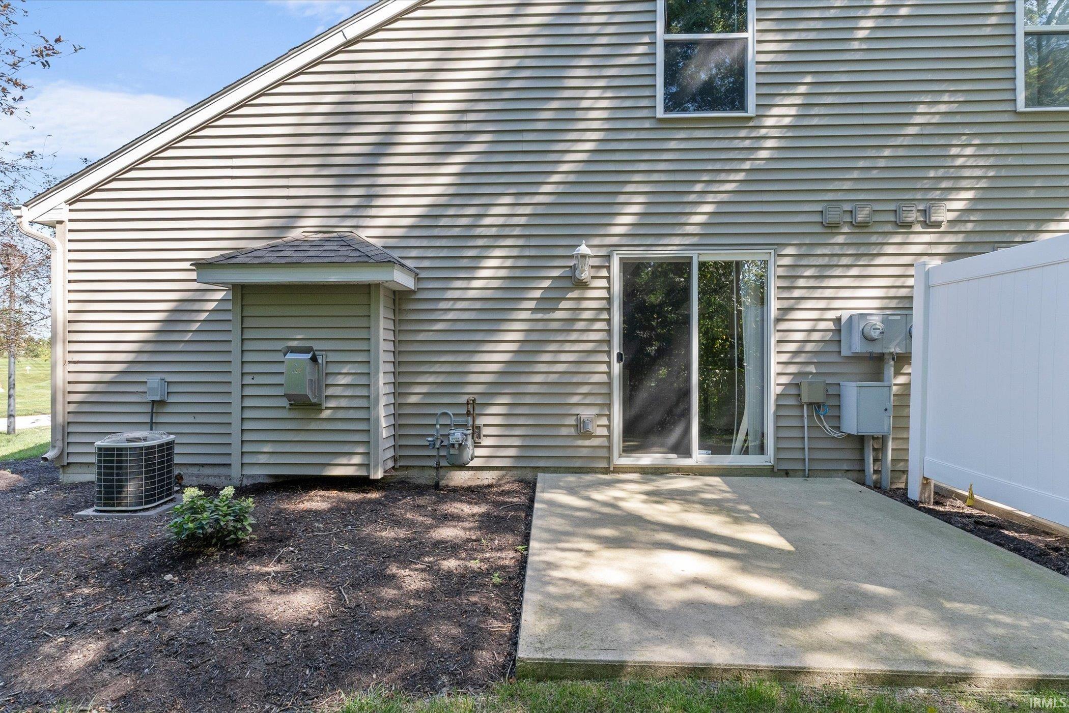 10015 Oak Trail Road Fort Wayne, IN 46825 - Photo 24 of 25 Gallery Image 24